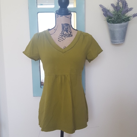 duo Maternity Tops - Duo Maternity Green Top with tie